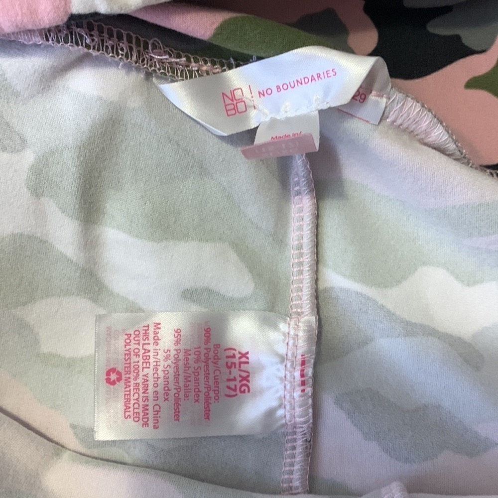 NO Boundaries pink and gray camo leggings with mesh sides size XL - Picture 4 of 4